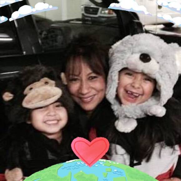 Meet your Posher, Agripina - Picture 1 of 1